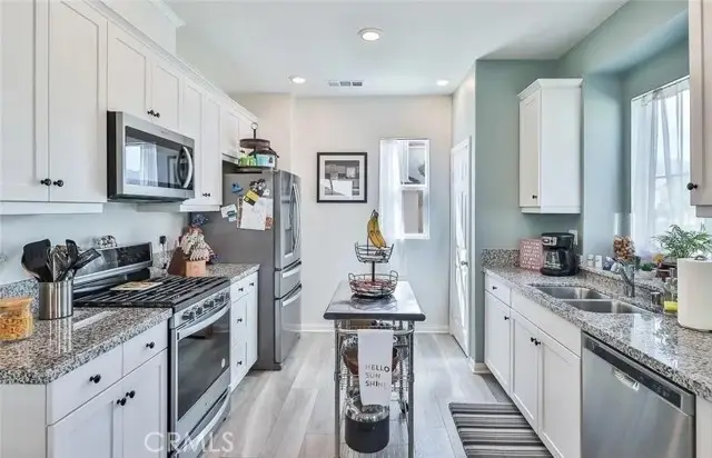 17025 Zion Drive, Canyon Country, CA 91387 - #3