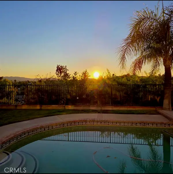 28241 Tamarack, Saugus (santa Clarita), CA 91390