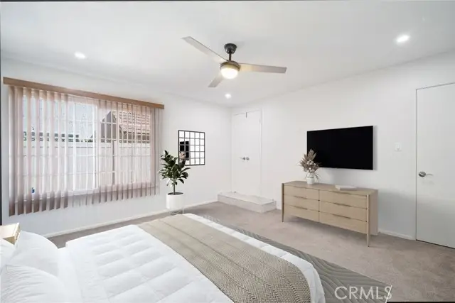 22810 Rio Chico, Valencia, CA 91354 - Image #3