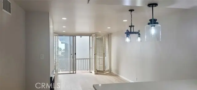 1745 Camino Palmero #527, Los Angeles, CA 90046 - Image #2