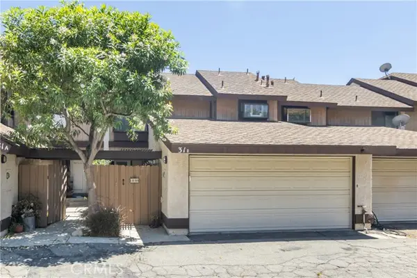 24831 Apple Street #B, Newhall (santa Clarita), CA 91321