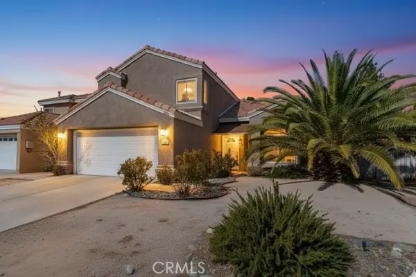 2215 W Avenue J4, Lancaster, CA 93536