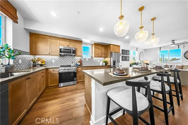 2861 Via Descanso, Camarillo, CA 93012