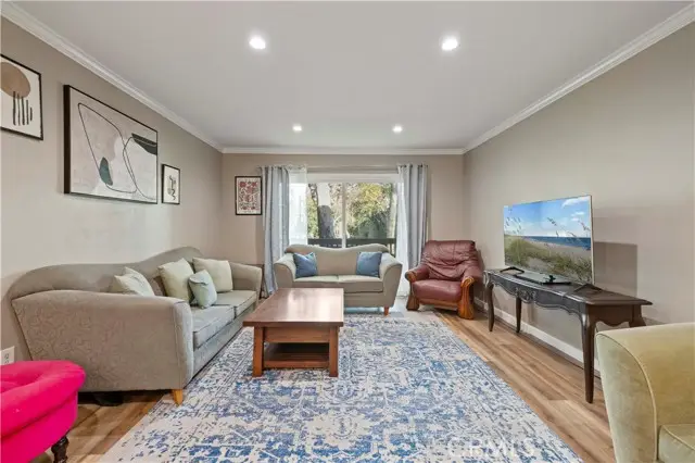 23515 Lyons #225, Santa Clarita, CA 91355 - Image #2