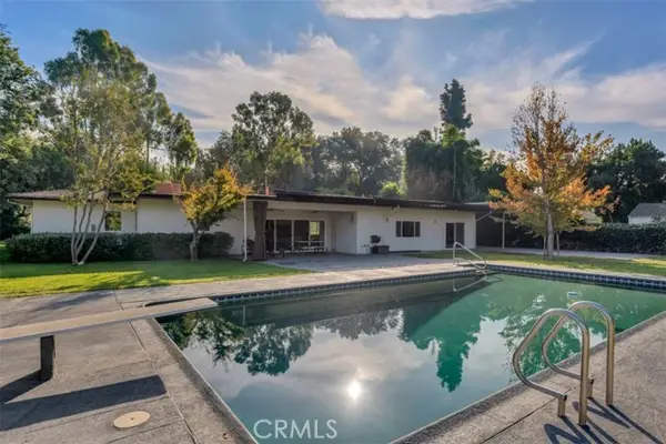 8359 Melvin Avenue, Northridge (los Angeles), CA 91324