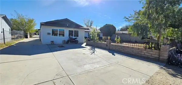 3044 W Avenue L2, Lancaster, CA 93536