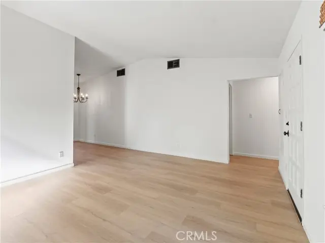 23379 Calle Arino, Valencia, CA 91355 - Image #3