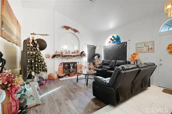 42918 Fanchon, Lancaster, CA 93536