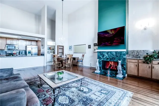 5440 Lindley Avenue #310, Encino, CA 91316 - Image #2