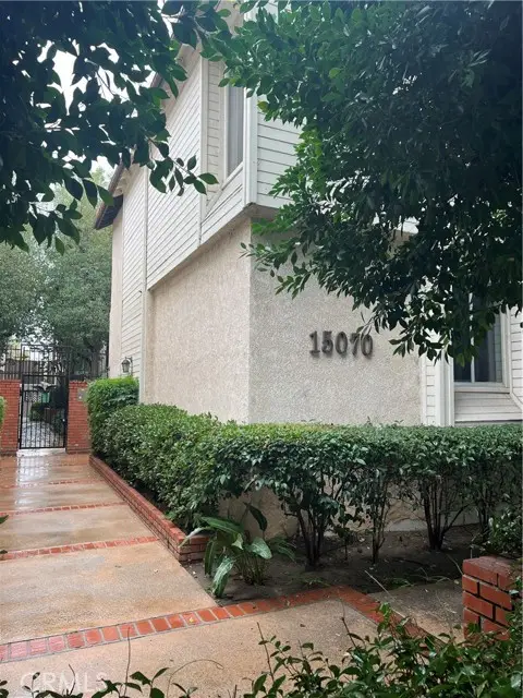 15070 Victory Boulevard #103, Van Nuys (los Angeles), CA 91411