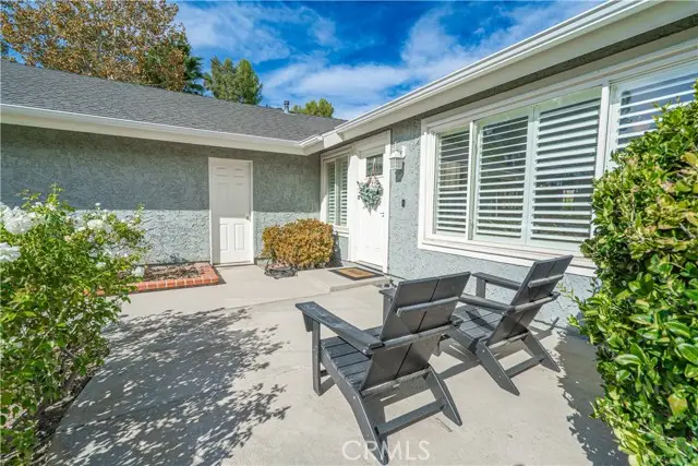 27872 Cherry Creek, Valencia, CA 91354 - Image #3