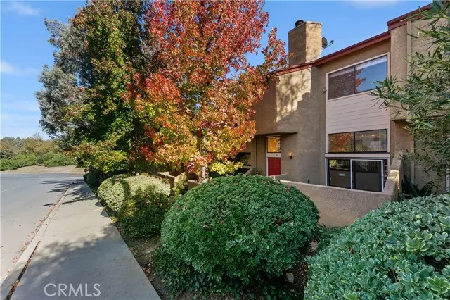 28156 Driver Avenue #5, Agoura Hills, CA 91301 - Image #2