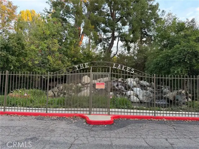 7050 Shoup Ave #225 #225, Canoga Park, CA 91303 - Image #2