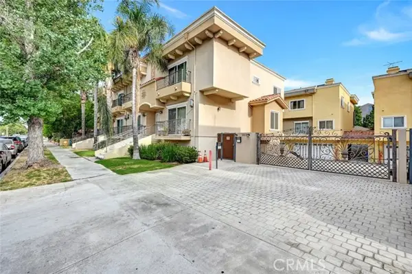 13629 Wyandotte Street #111, Van Nuys (los Angeles), CA 91405