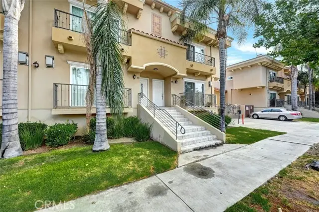13629 Wyandotte Street #111, Van Nuys, CA 91405 - Image #3