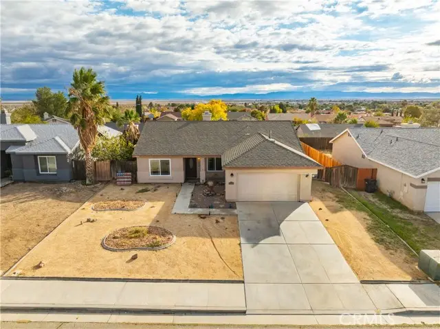 1164 Barrington, Rosamond, CA 93560 - Image #2