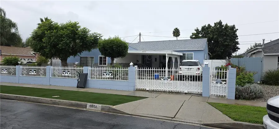 6651 Bovey, Reseda, CA 91335 - Image #2