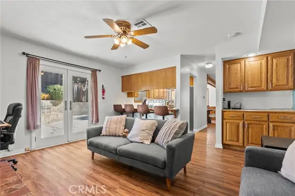 28938 Morningside Dr, Castaic, CA 91384