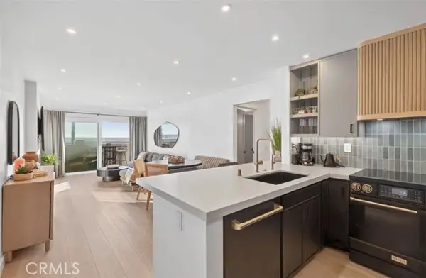 218 E Surfside, Port Hueneme, CA 93041