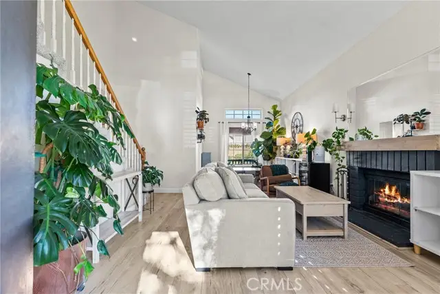 21625 Farmington, Santa Clarita, CA 91350 - #3