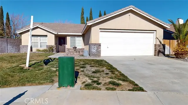 6157 W Avenue J4, Lancaster, CA 93536 - #1