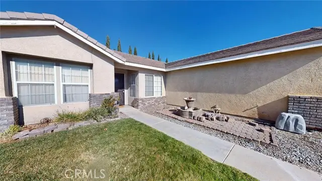 6157 W Avenue J4, Lancaster, CA 93536 - #2