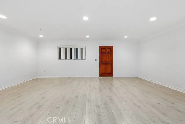 5264 Satsuma Avenue #9, North Hollywood, CA 91601 - Image #1