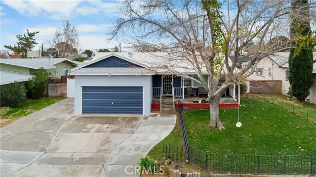 44410 Loneoak Avenue, Lancaster, CA 93534 - Image #2