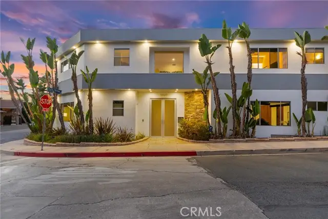 11527 Dona Dolores, Studio City, CA 91604 - Image #2