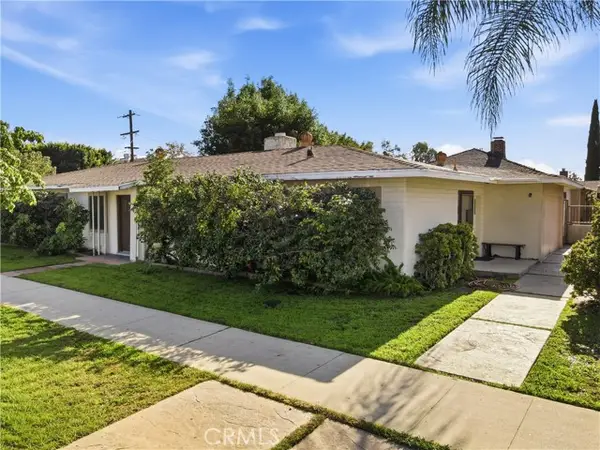 15022 Sylvan Street, Van Nuys (los Angeles), CA 91411
