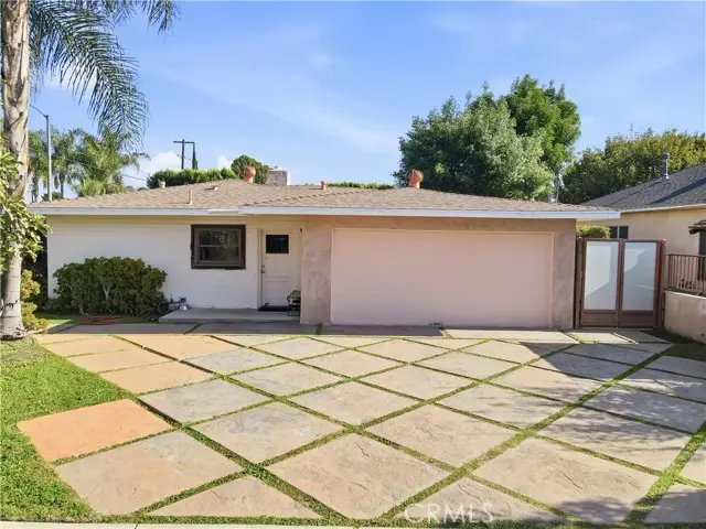 15022 Sylvan Street, Van Nuys, CA 91411 - Image #3