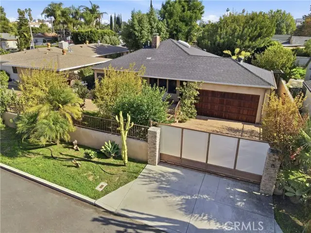 6268 Norwich Avenue, Van Nuys, CA 91411 - Image #2