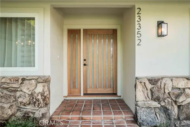 23352 Burton, Canoga Park, CA 91304 - Image #3