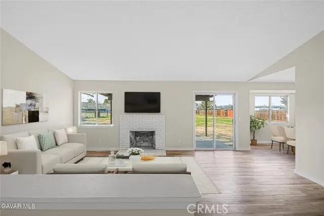 40523 172nd, Lancaster, CA 93535 - Image #2