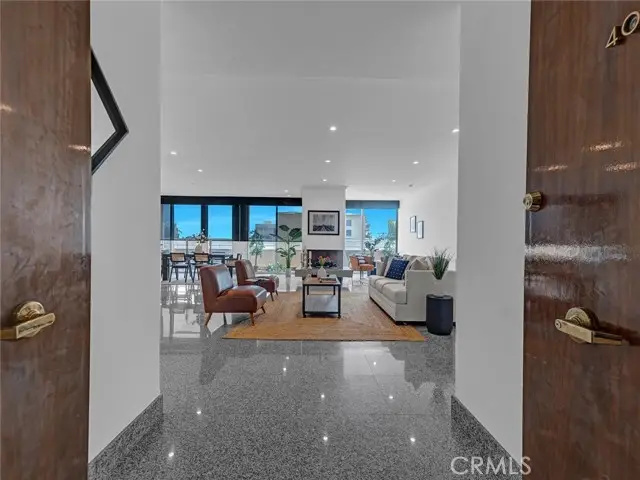 1333 S Beverly Glen Boulevard #402, Los Angeles, CA 90024 - Image #2