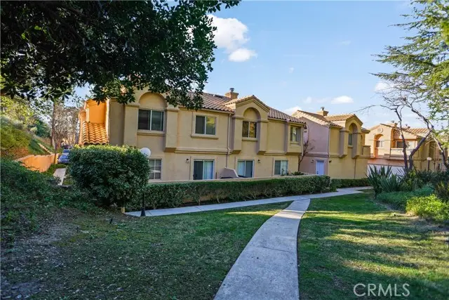 18740 Vista Del Canon #C, Santa Clarita, CA 91321 - Image #1