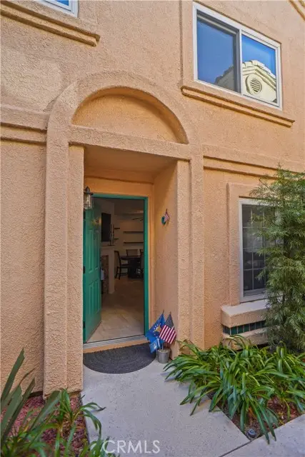 18740 Vista Del Canon #C, Santa Clarita, CA 91321 - Image #2