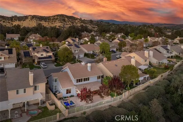 23250 Sherwood Place, Santa Clarita, CA 91354 - Image #2