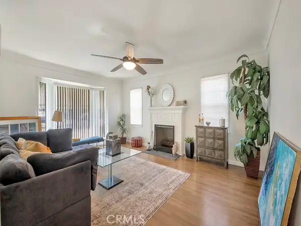 8830 Ruthelen, Los Angeles, CA 90047