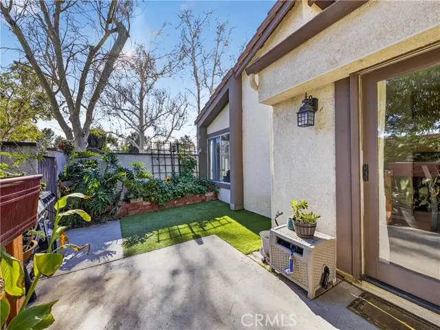 25751 Player, Valencia, CA 91355 - #1