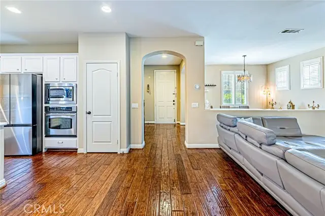 25387 Playa Serena, Stevenson Ranch, CA 91381 - Image #2