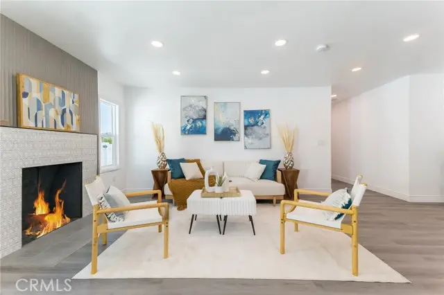 11912 Elkwood Street, North Hollywood, CA 91605 - Image #2