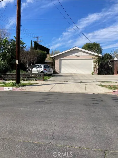 9101 Geyser, Northridge (los Angeles), CA 91324