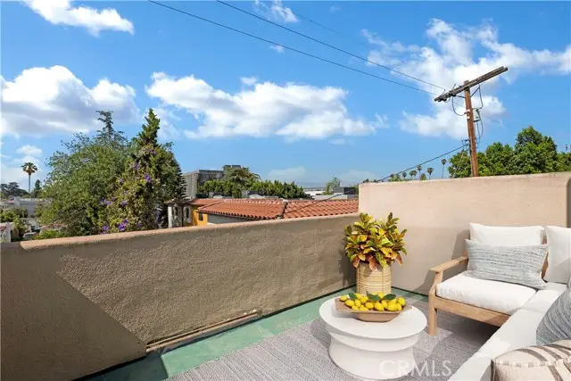5242 Vesper #7, Sherman Oaks, CA 91411 - #2
