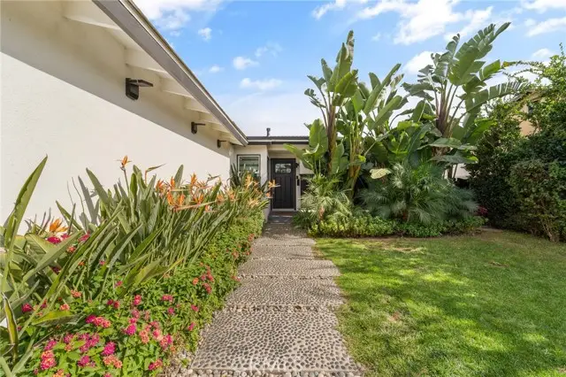 7316 Colbath, Van Nuys, CA 91405 - Image #1