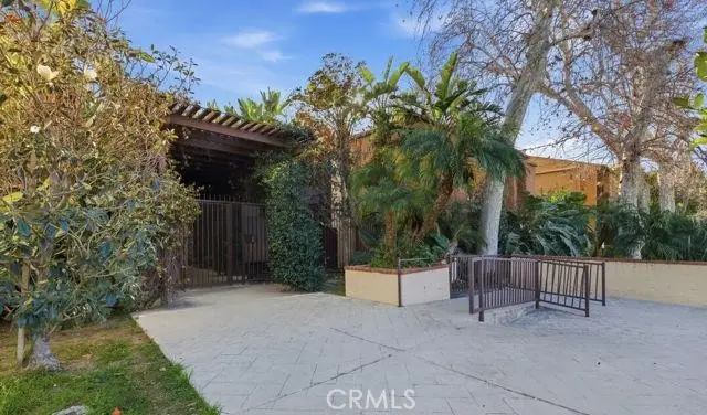 18350 Hatteras #123, Tarzana, CA 91356 - Image #2