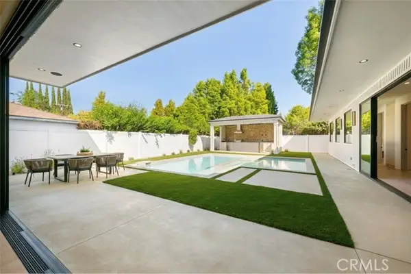 16728 Morrison Street, Encino (los Angeles), CA 91436