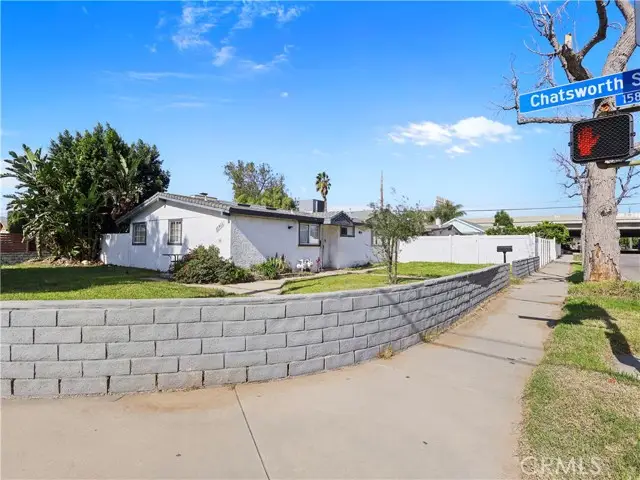 15801 Chatsworth, San Fernando Valley, CA 91344 - Image #3