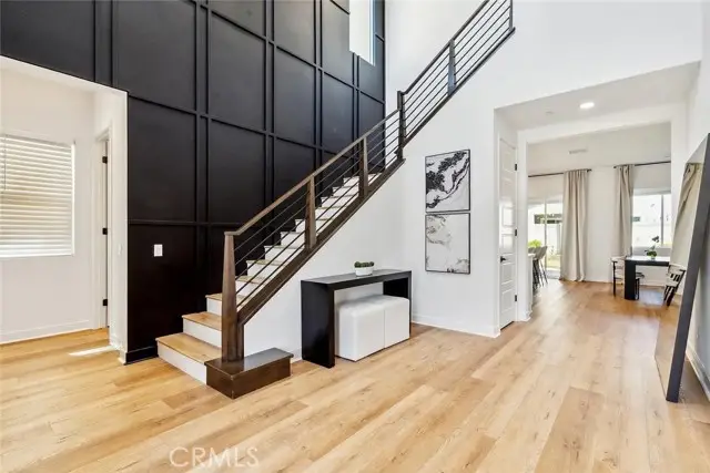 17715 Hillside, Santa Clarita, CA 91350 - Image #2