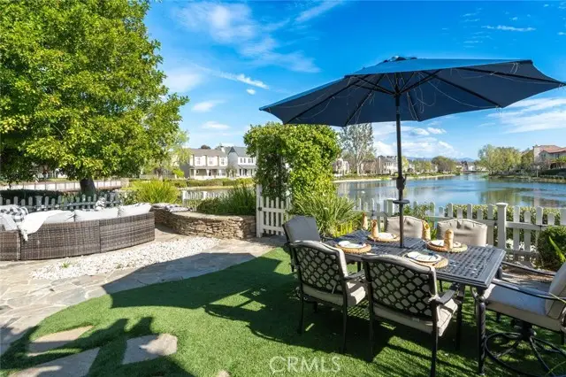 27038 Edgewater Lane, Santa Clarita, CA 91355 - #2